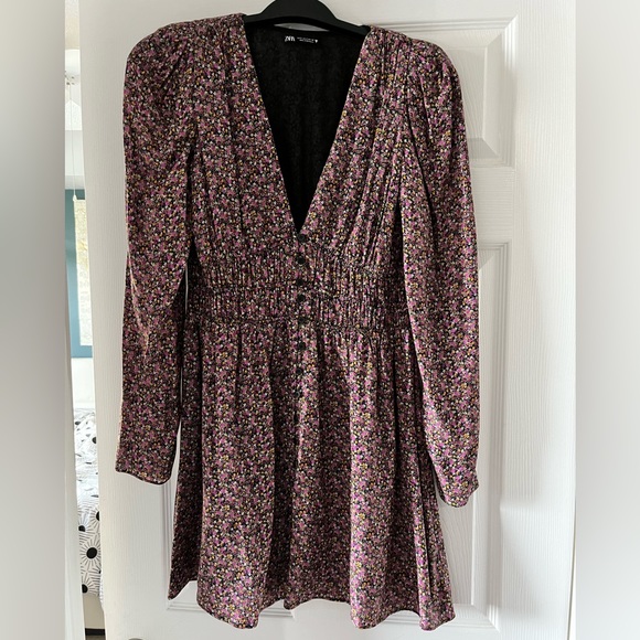 Pretty Zara Floral Dress - Picture 4 of 5